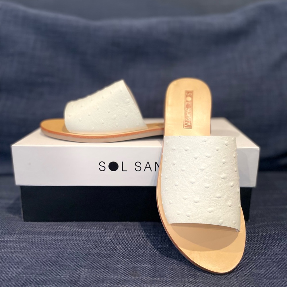 Sol Sana White Slide